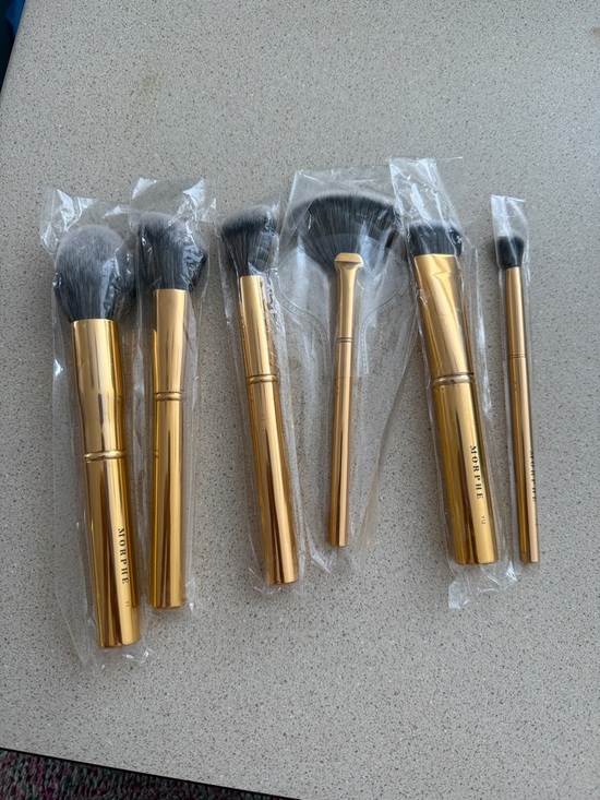 Morphe Other - Morphe Gold 6-Piece Makeup Brush Set